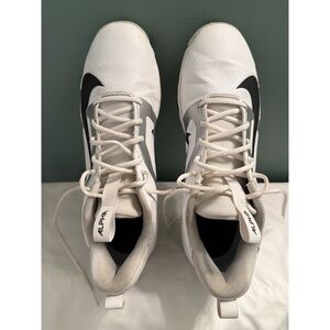 Nike White and Black Athletic Sneakers with Pink Accent